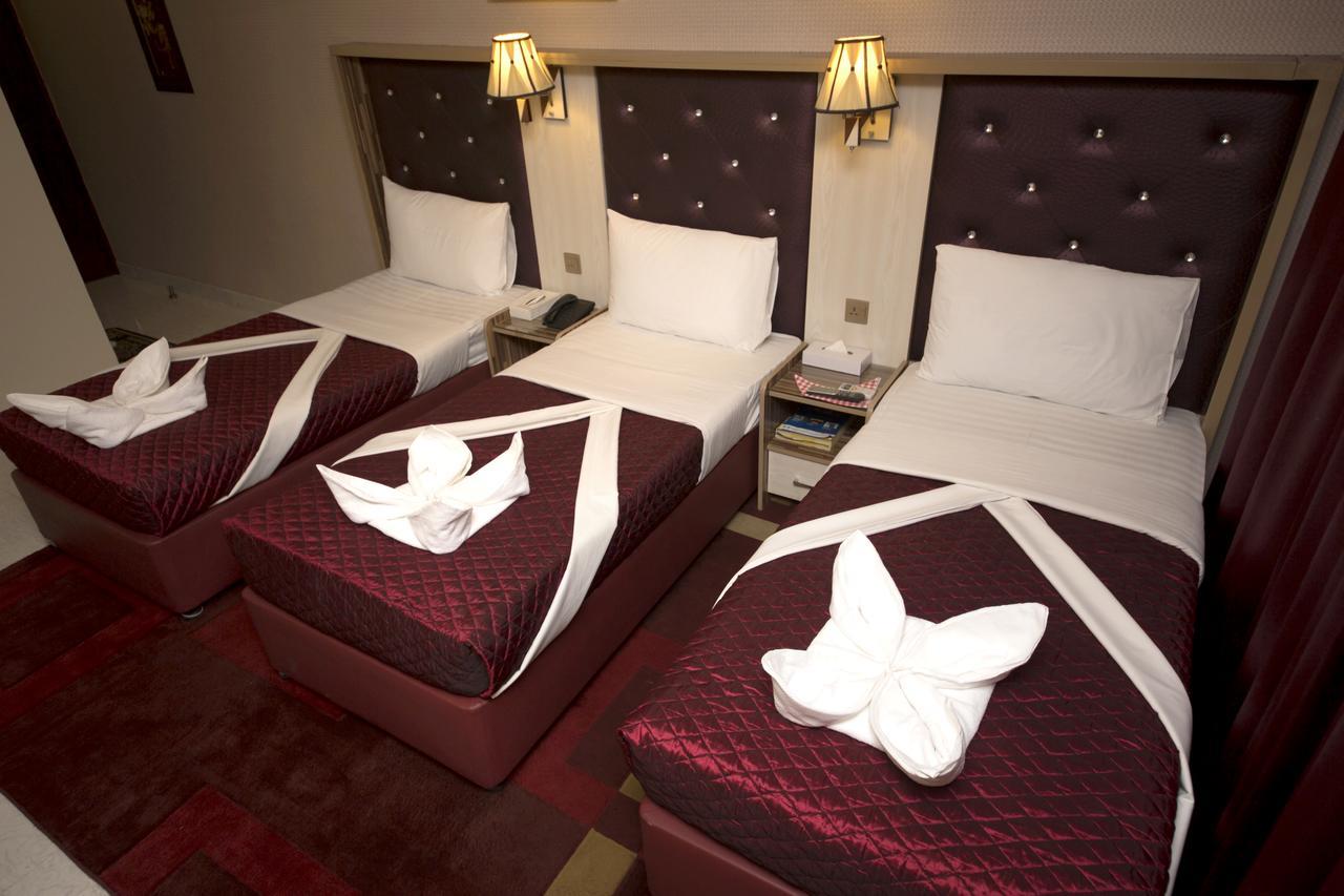 Sutchi Hotel Dubai Exterior photo