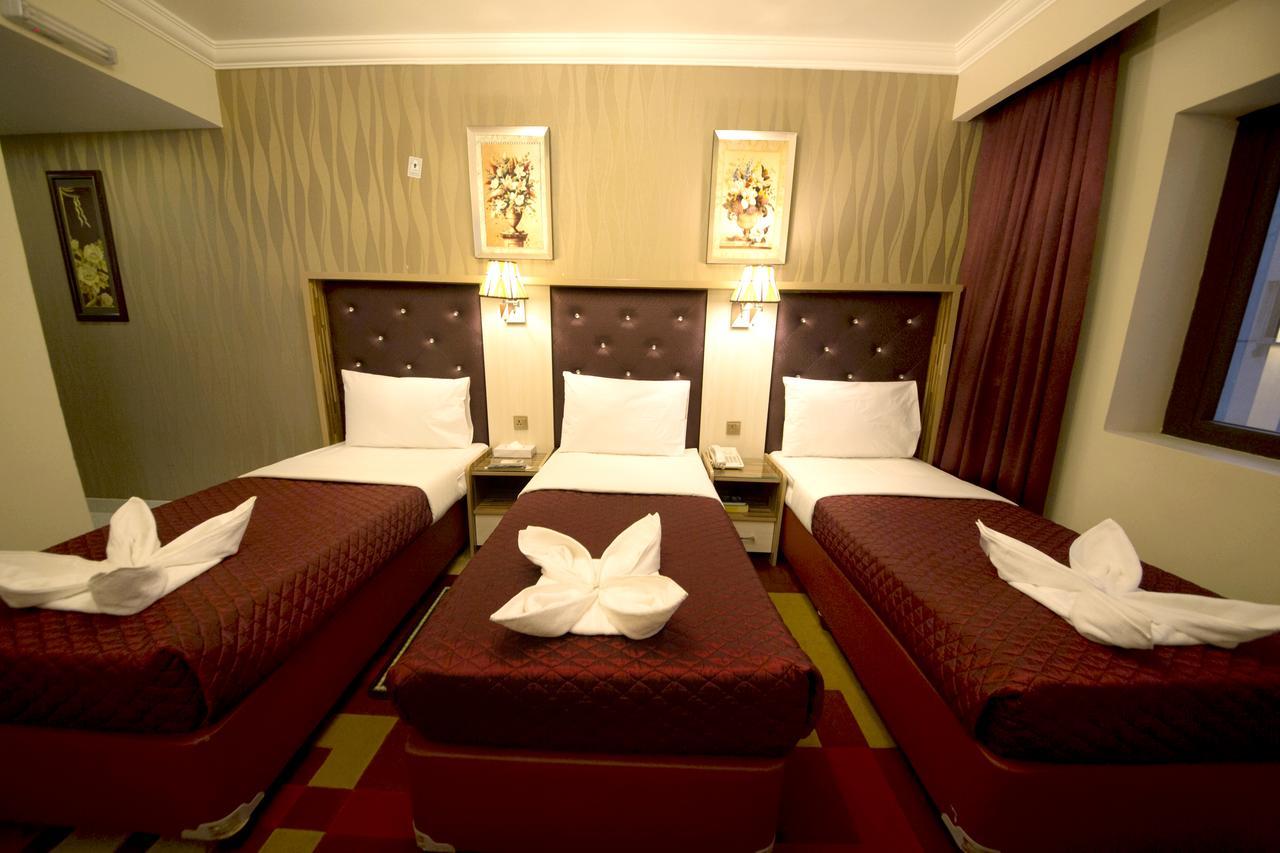 Sutchi Hotel Dubai Exterior photo